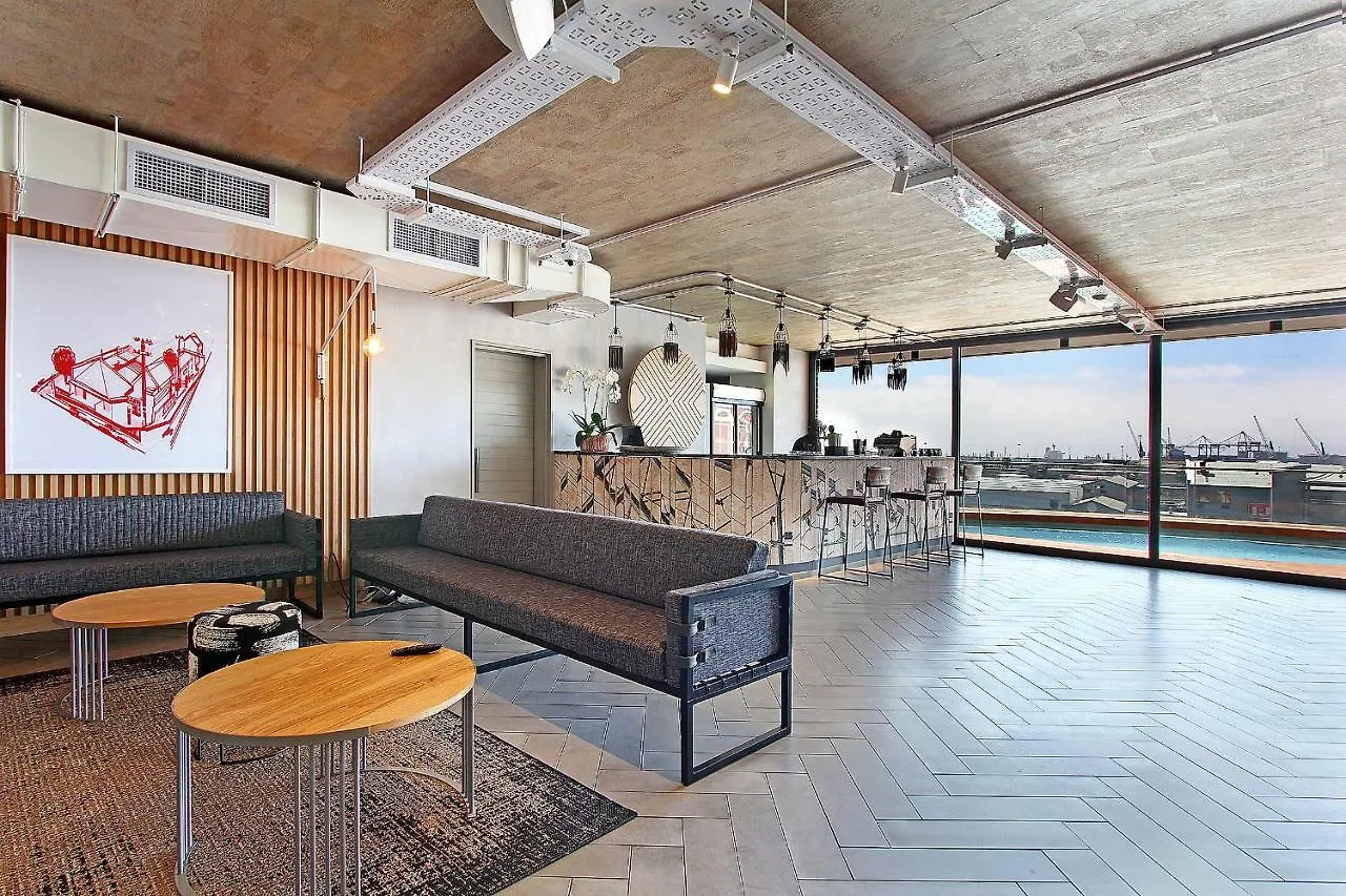 アパート ケープタウンUrban Chic Wex1 Mountain Views Pool Entertainmentアパートメント